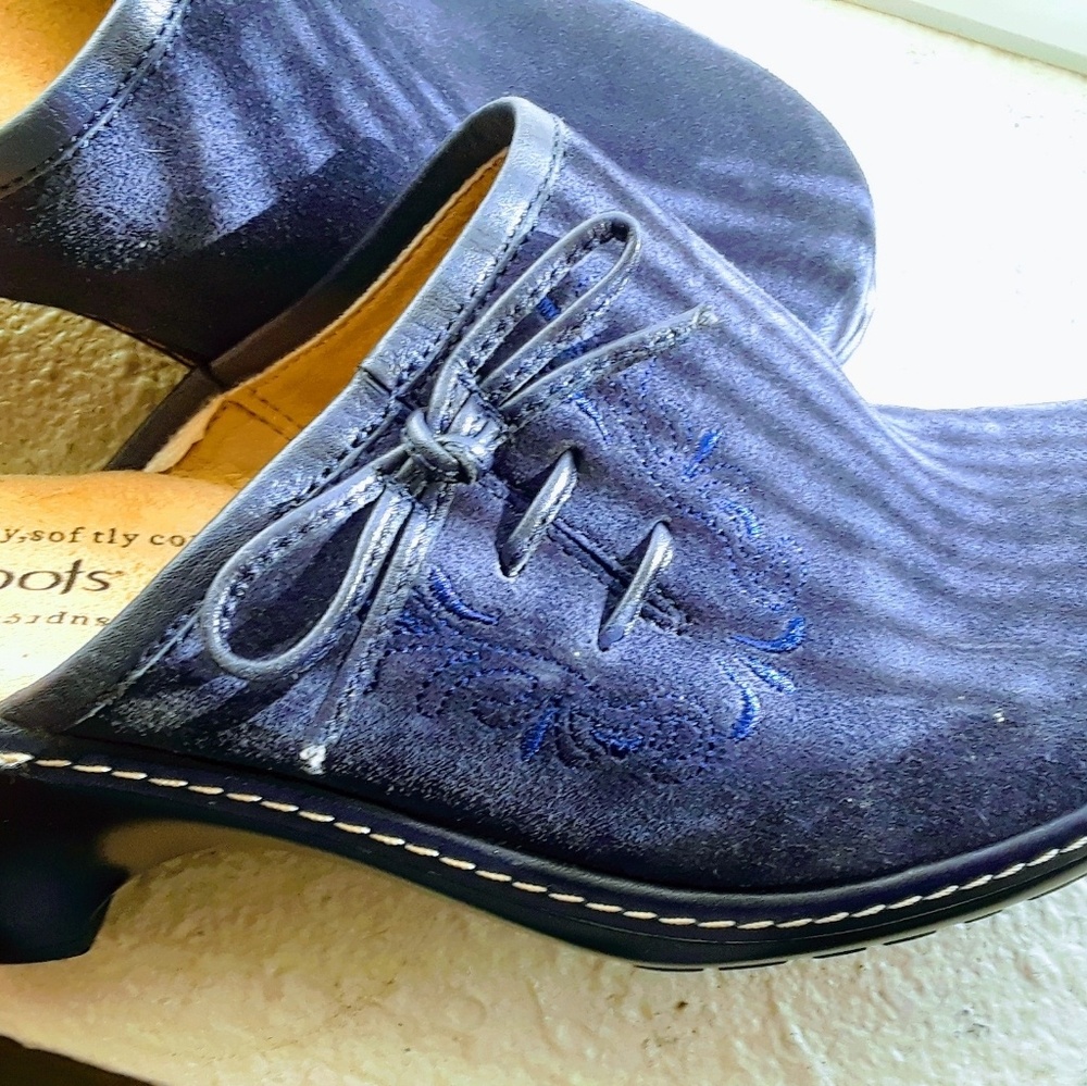 Blue suede clogs